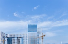 蓝天白云现代城市建筑素材